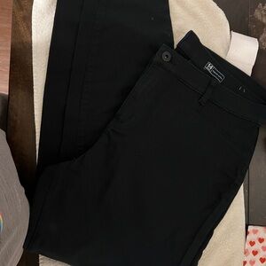GAP Women's Black Skinny Pants